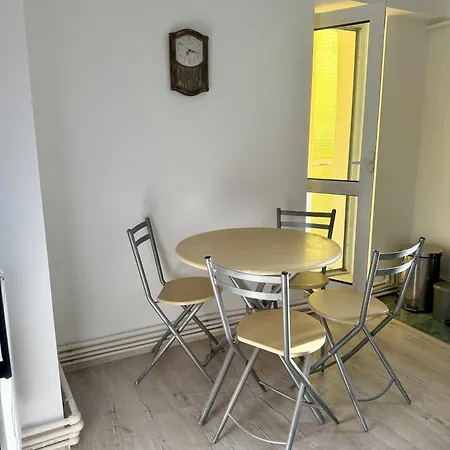 Eric Luxury 2 Bedroom Apartment, Free Parking - 2 Lux, Centru, Parcare Gratuita Apartament Krajowa